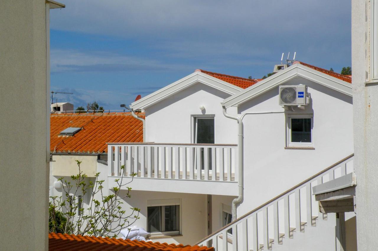 Lada Apartmani Novalja Dış mekan fotoğraf