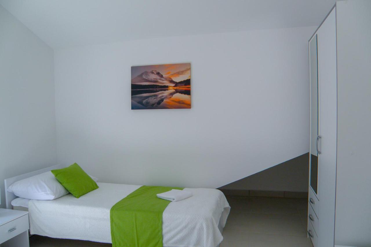 Lada Apartmani Novalja Dış mekan fotoğraf